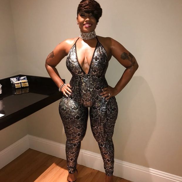 Wide hips
