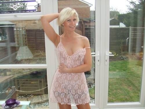 Sweet Blonde Milf