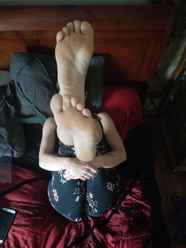 soles and butt with pants