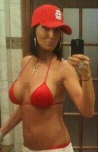 Hot FB slut taking a selfie to show of her rack!