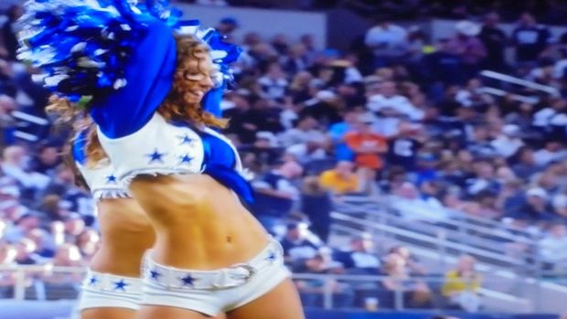 NFL - Cowboys Cheerleader *roentgen01 2017*