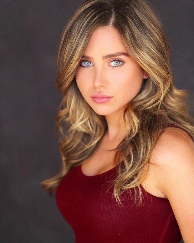 Ryan Newman is looking sexy as hell with big boobs