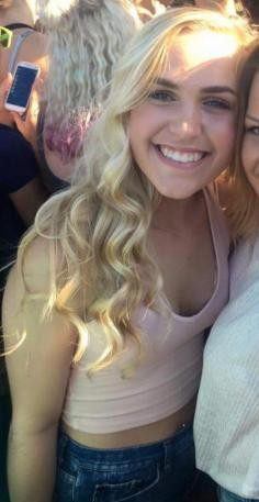 Dana Lin Wattier is looking sexy as hell with small boobs