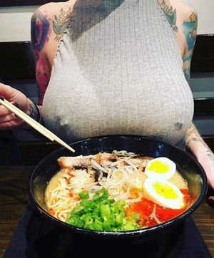 I love ramen - Riae suicide gi rl