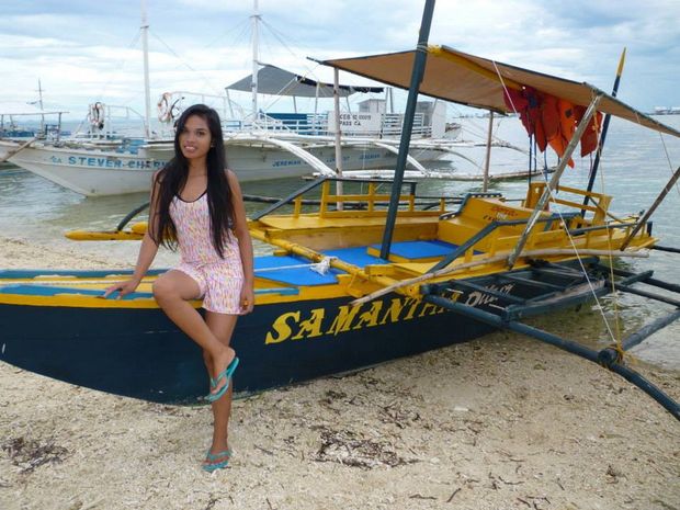 Pretty Philippines Beauty At A Boracay Beach In The Beautiful Islands Of The PI