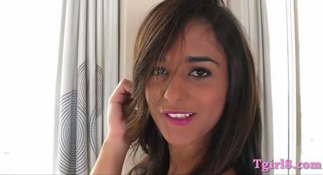 Pretty latin tranny Felipa Lins fucks dude in his ass