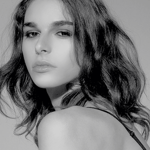 Maxie Neu - very beautiful