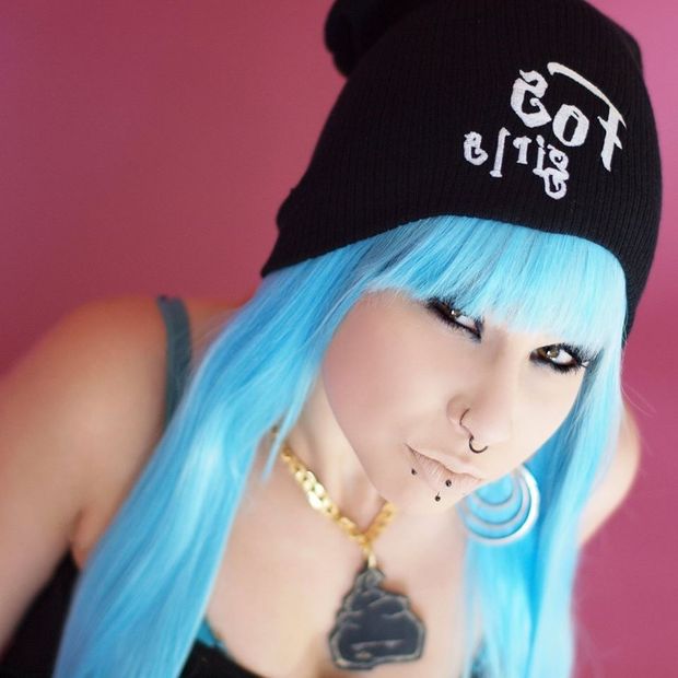 Indigo La Rue is a goth super-bimbo - fota gothh