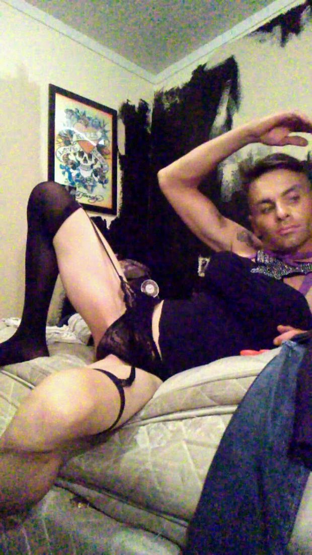 Sexy crossdresser