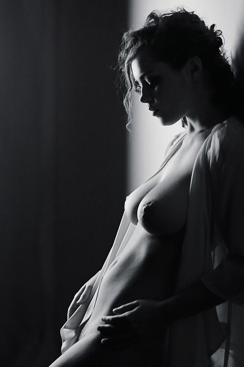 b&w erotic