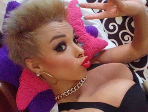 Alexis La Vega to give milf lessons as she has big nice bimbo lips - fota puddy lipz