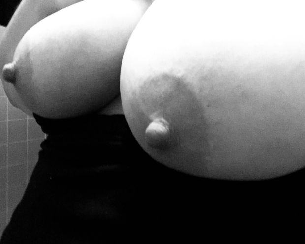 BBW with great amazing nipples