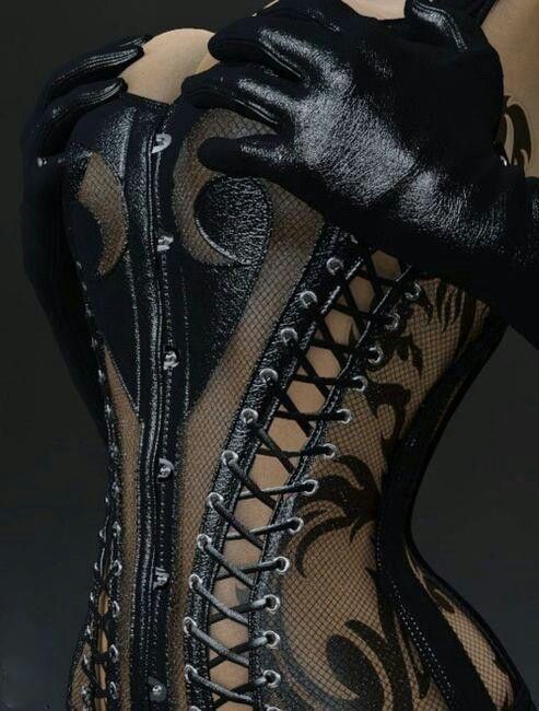 Black laced corset