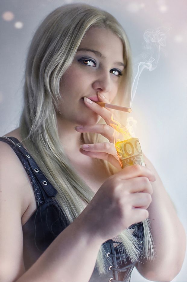 Smoking Goddess