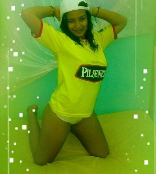 Cute little Ecuadorian teen posing for Twitter. 1of3