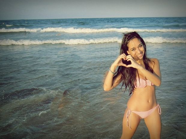 teen with perfect body in bikini