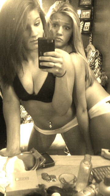 selfie teens