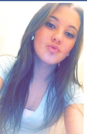 Sammie Walters is looking sexy as hell with big boobs and cleavage