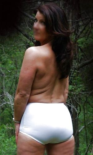 mature ass / apr 2018