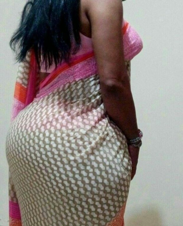 Aunty Ass in Big Size