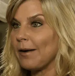 Milf (2010) - 6