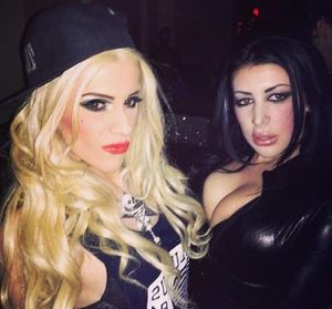 Micky Syndrome is a fox with her shemale friend while in latex - fota lett