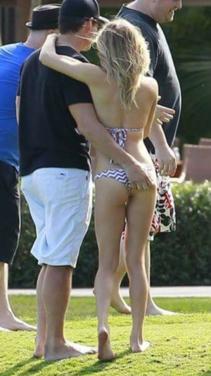 Babe in a bikini with a nice ass