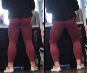Hot ass Lululemon teen in tight leggings
