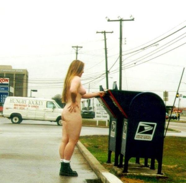 Public Nudity - Naked Amateur Ass