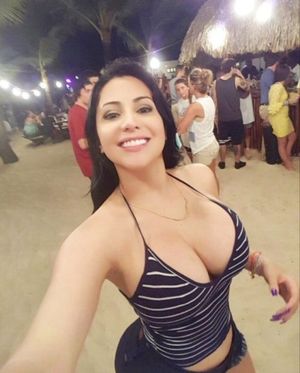 Latina selfie GODDESS