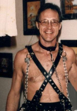 Pops in a gimp suit - C'mon Have some fun, it looks like your dad in a gimp suit - I think he is sexy btw - fota cooll lett weirdd