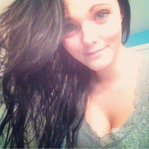 Brittney smith Atwood is looking sexy as hell with big boobs and cleavage