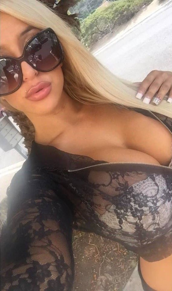 Chessie Hut Bibmbanoiski is in see though lingerie