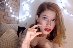 Callie makes fun of me & my #small1. #pinch #pinky #smallpenisproblems #smalldickproblems #sizedoesmatter #sizematters #sph