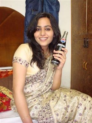 Gazal Dhaliwal - very gprgeous