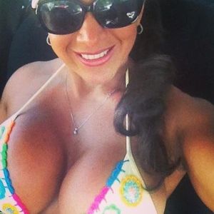 Parabolic Snowball is a sexy bimbo in a bikini - SGB