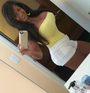 Parabolic Snowball does pigeon talk of English when she talks as amatuer takes self shot - SGB hwai