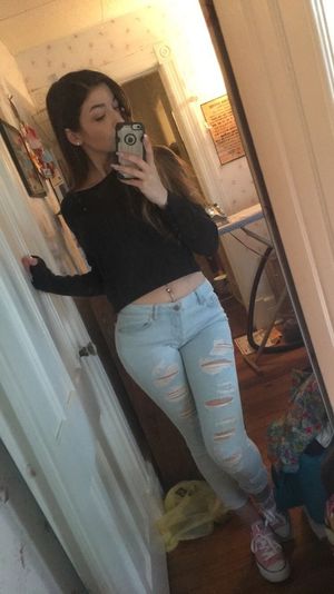 Tight ripped jeans sexy navel piercing