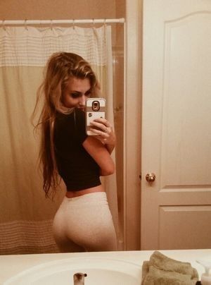 Sexy Ass Selfie