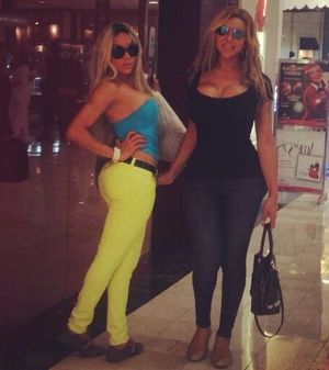 Bailey Slade with blue bimbo friend Carrie Du Mendini shopping at the mall like eighties bimbos - SGB