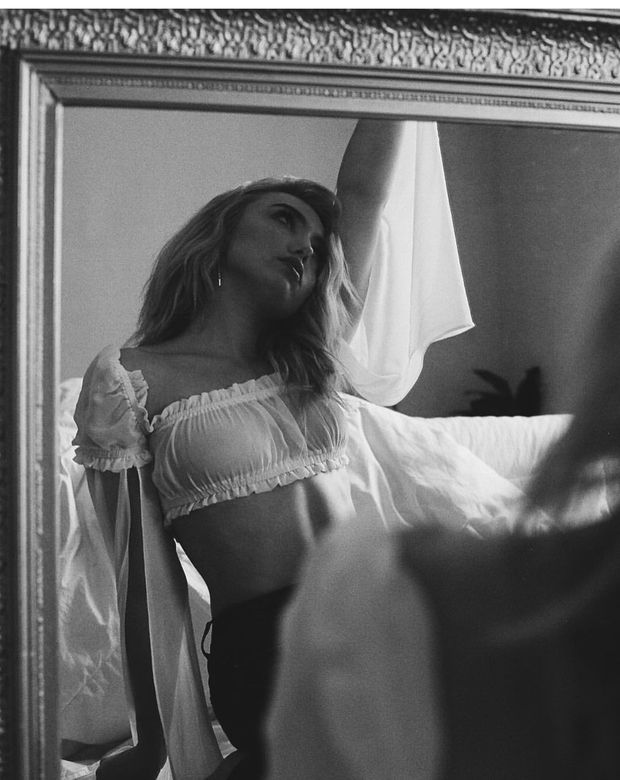 Peyton list is looking sexy as hell with big boobs