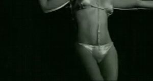 Paola Miranda dancing 1