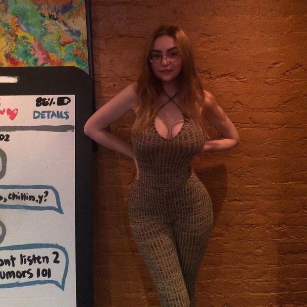 Curvy Nerd
