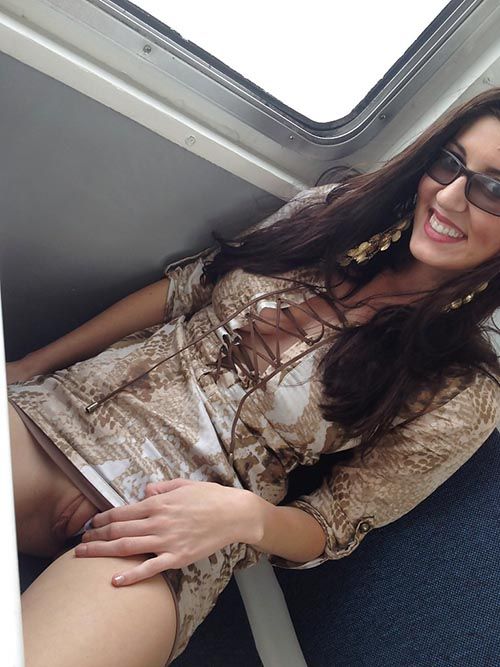 upskirt
