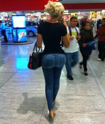 Bailey Slade is sexy mynx from this creep shot taken behind her in the mall as she walks to Sky Burger with huge plump ass in tight pants