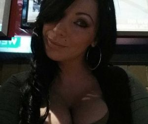 Arine Lawless is a non-nude amature like woman who is looking at you with a,prior history of going missing - SGB