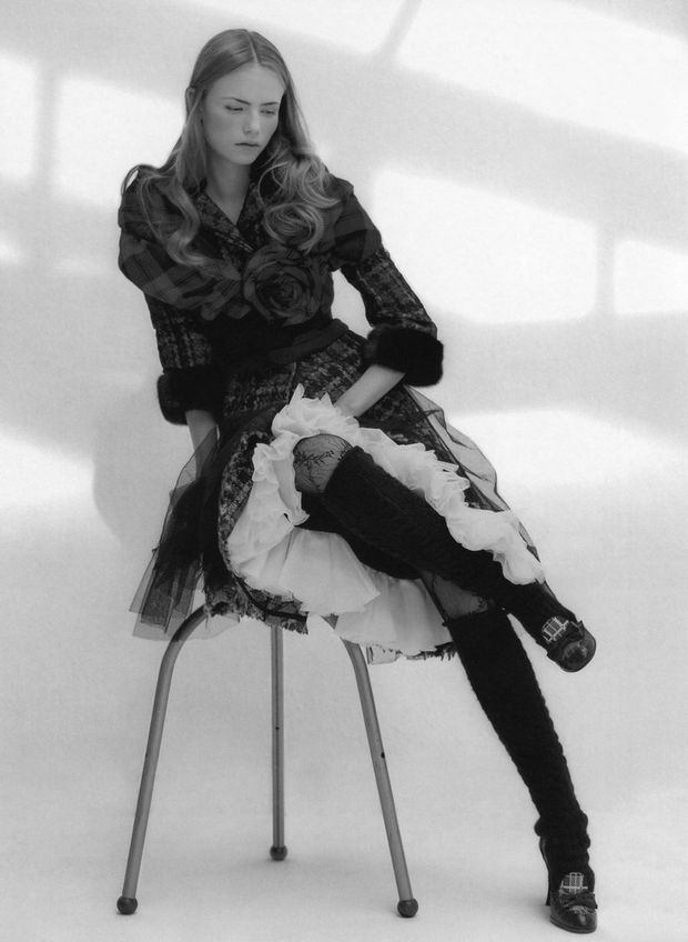 Petticoat Flash!