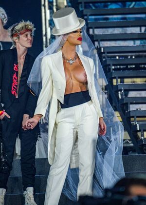 Gigi Gorgeous Photos - 2 of 814