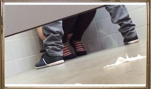 I taped a nice blowjob in the club toilet | voyeurstyle