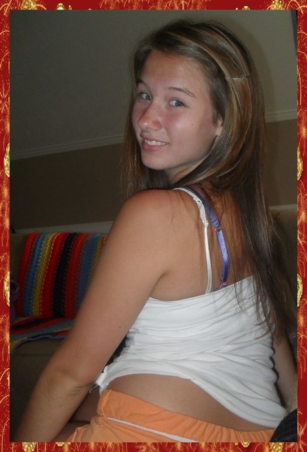 Nice little white whore with cum on her face - MOTHERLESS